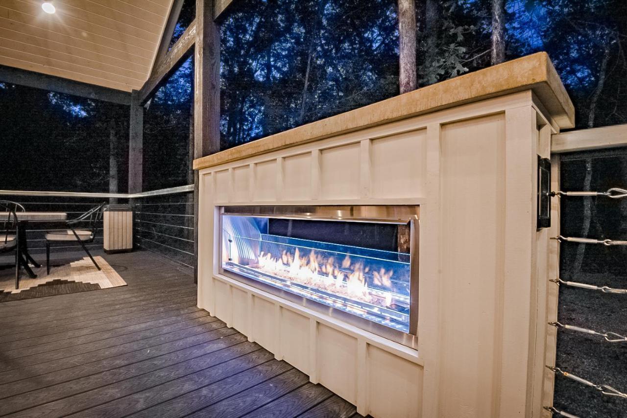 "The Barndo" 4Br Luxury Cabin, Hot Tub, Fire Pit, Bunks, Arcades, Playhouse! Broken Bow Exteriör bild