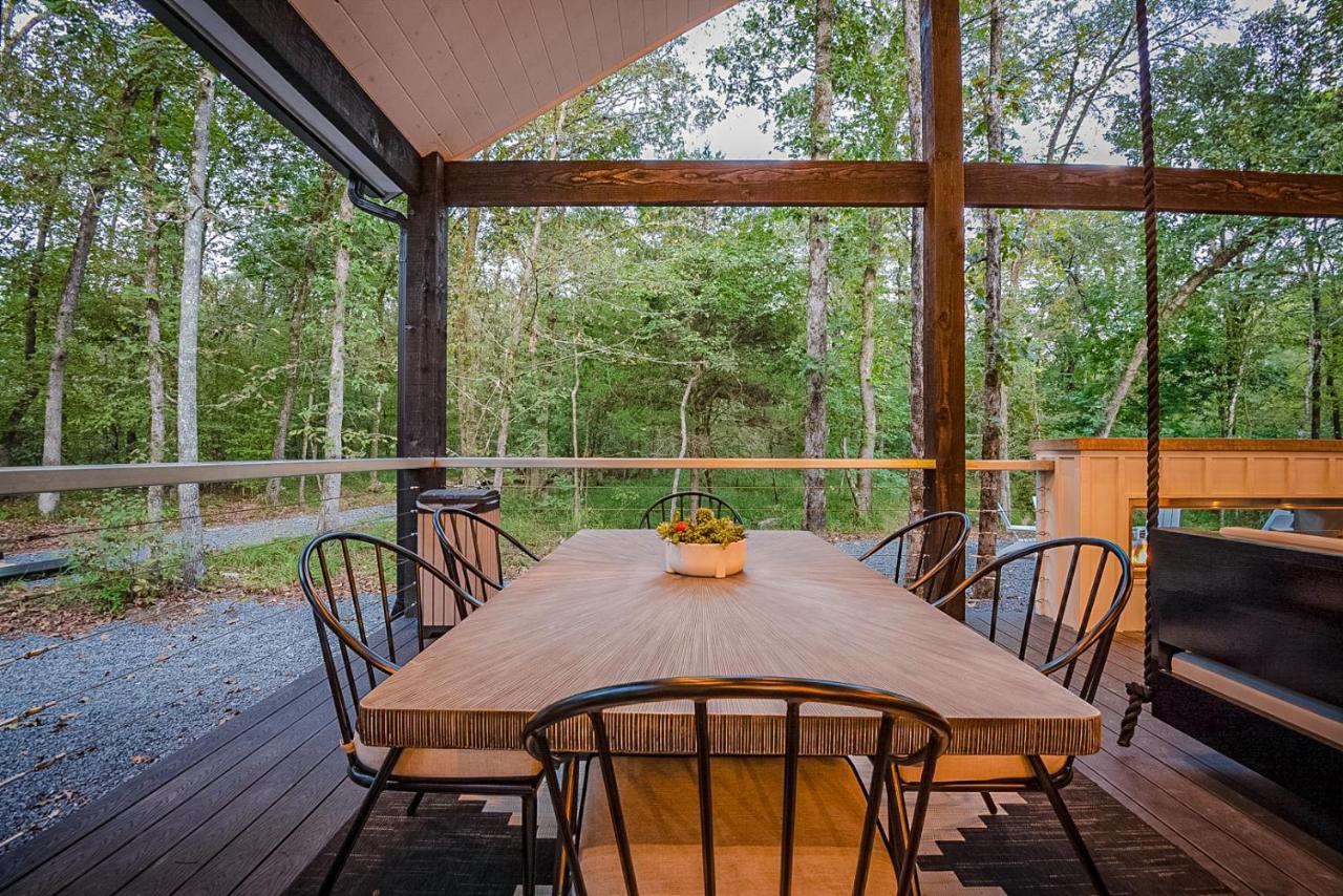 "The Barndo" 4Br Luxury Cabin, Hot Tub, Fire Pit, Bunks, Arcades, Playhouse! Broken Bow Exteriör bild