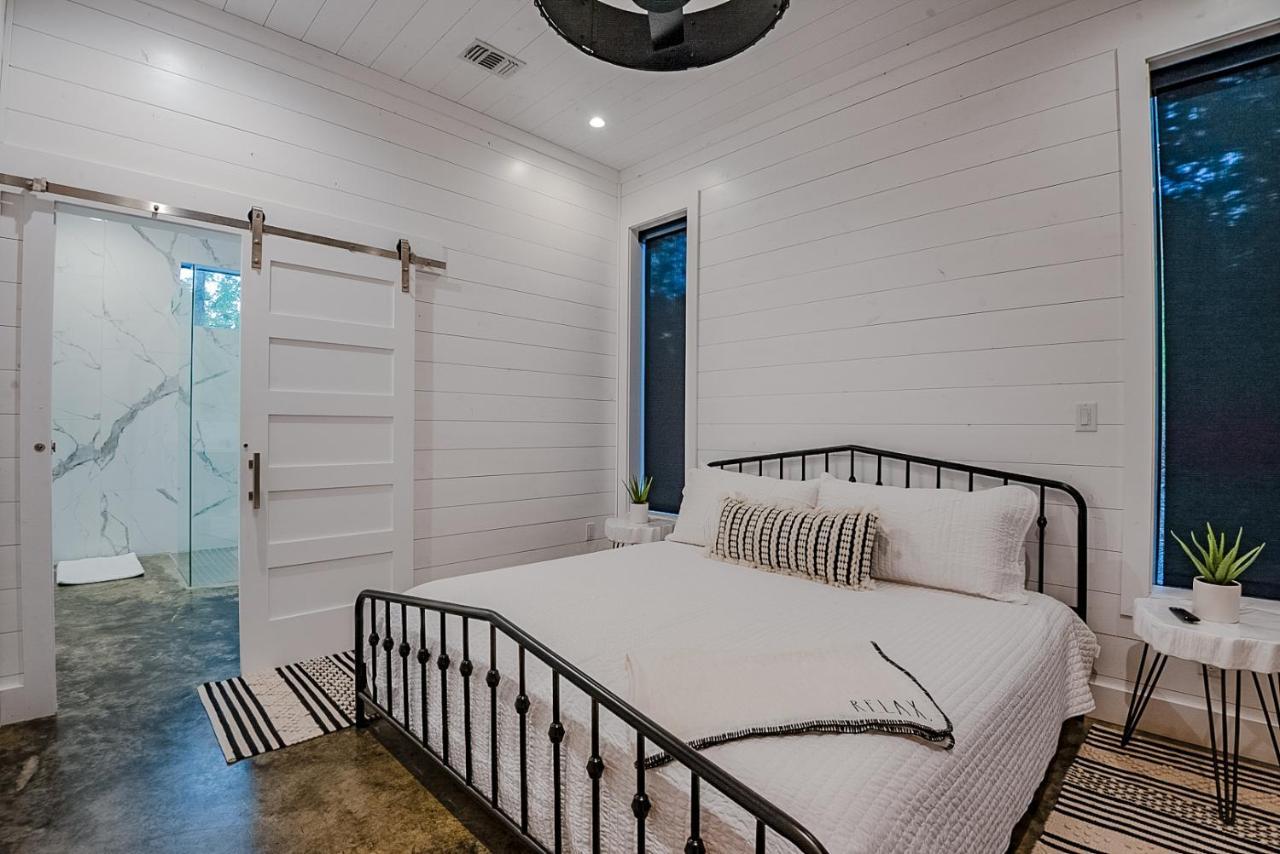 "The Barndo" 4Br Luxury Cabin, Hot Tub, Fire Pit, Bunks, Arcades, Playhouse! Broken Bow Exteriör bild
