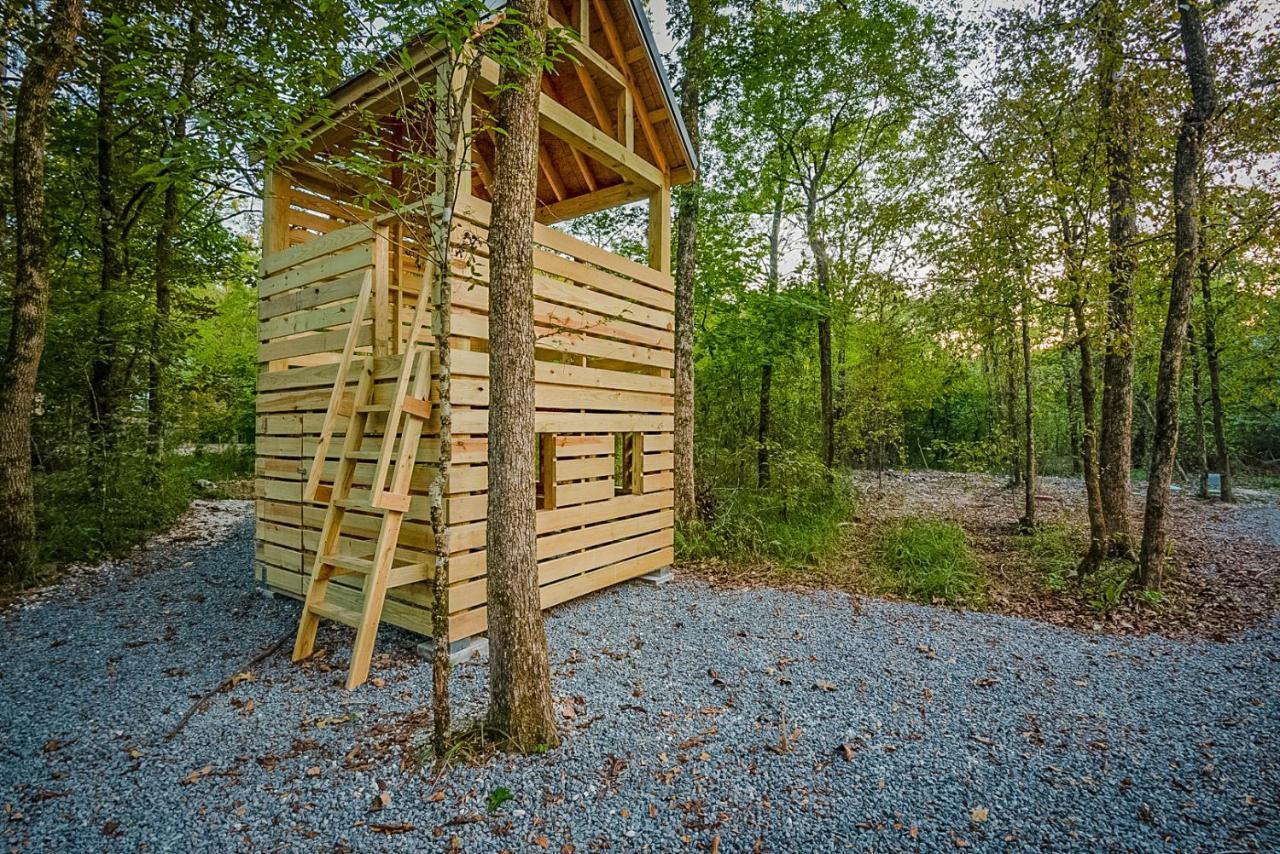 "The Barndo" 4Br Luxury Cabin, Hot Tub, Fire Pit, Bunks, Arcades, Playhouse! Broken Bow Exteriör bild